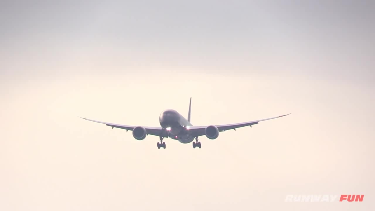 Bluck Livery Air New Zealand Boeing 787 9 Dreamliner ZK NZE Narita