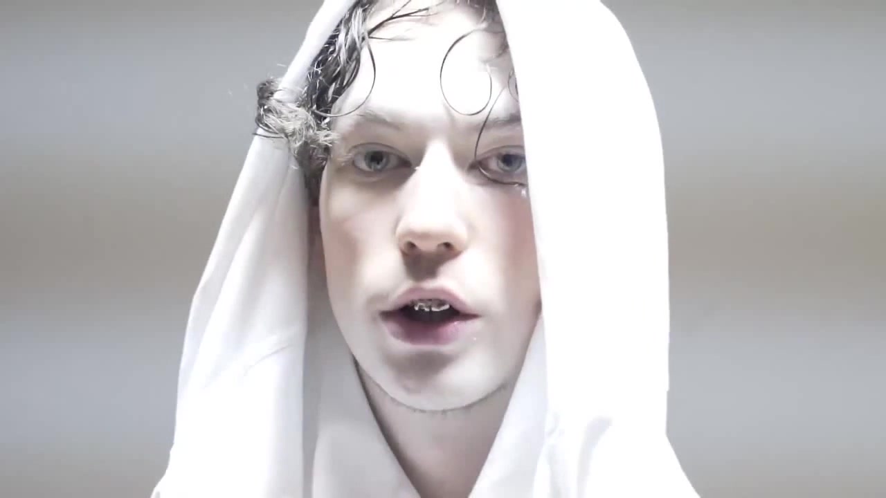 Bladee ecco2k thaiboy digital. Bladee ecco2k. дрейн bladee. amygdala ecco2k, bladee. young lean 2025.