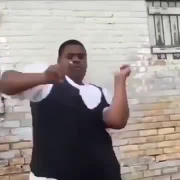 Fat Black guy dancing - Coub