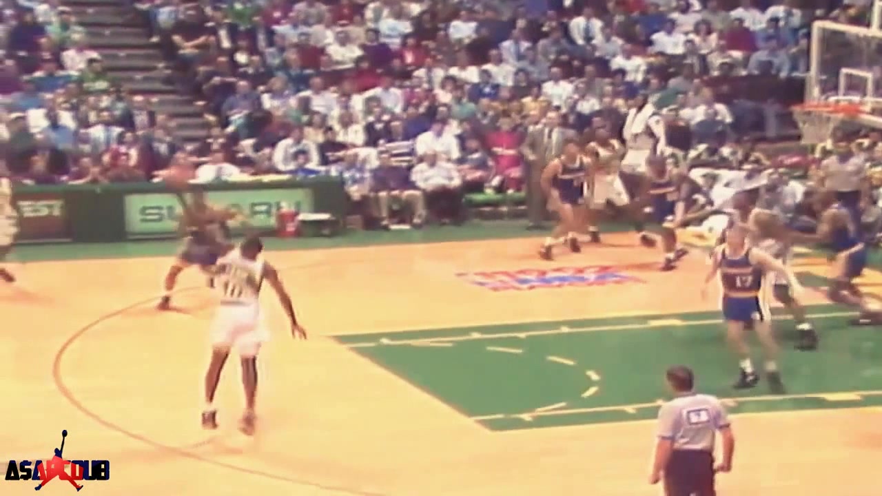 Shawn Kemp Dunks on Alton Lister Coub