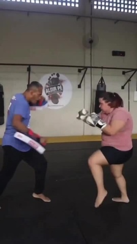 Злая булочка - Coub