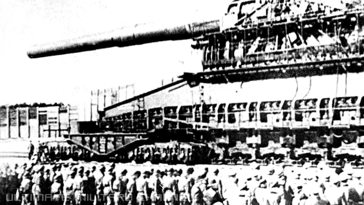 World's BIGGEST / MOST POWERFUL GUN ever built! (Heavy Gustav Railway Gun.)  