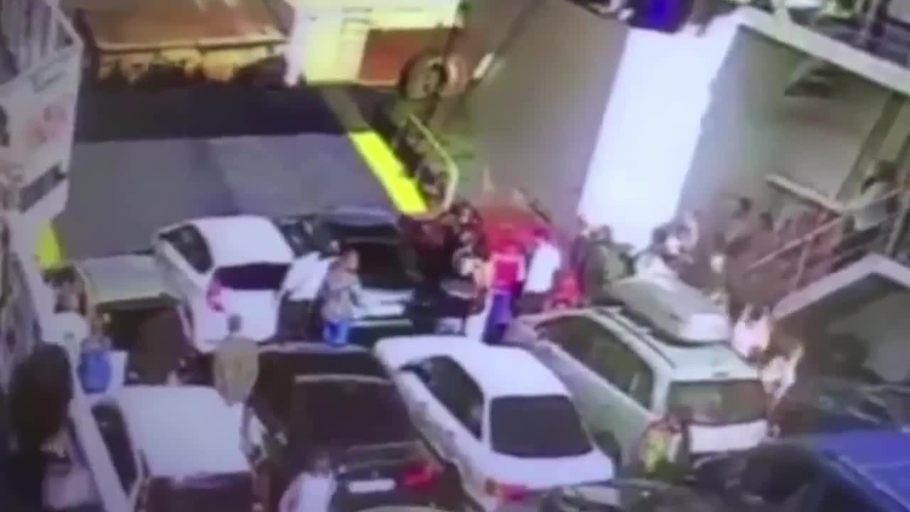Падает напряжение приора