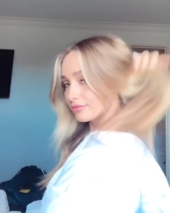 Everything is Blue. instagram brooklynkellyy song halsey colors