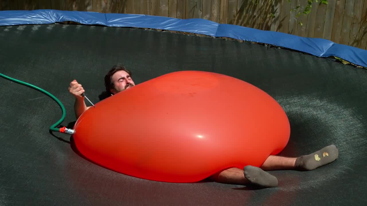 Crushed By A Giant 6ft Water Balloon 4k The Slow Mo Guys Coub