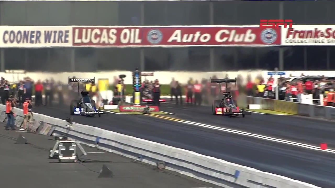 Antron Brown NHRA Top Fuel crash at Pomona Winter Nationals Coub