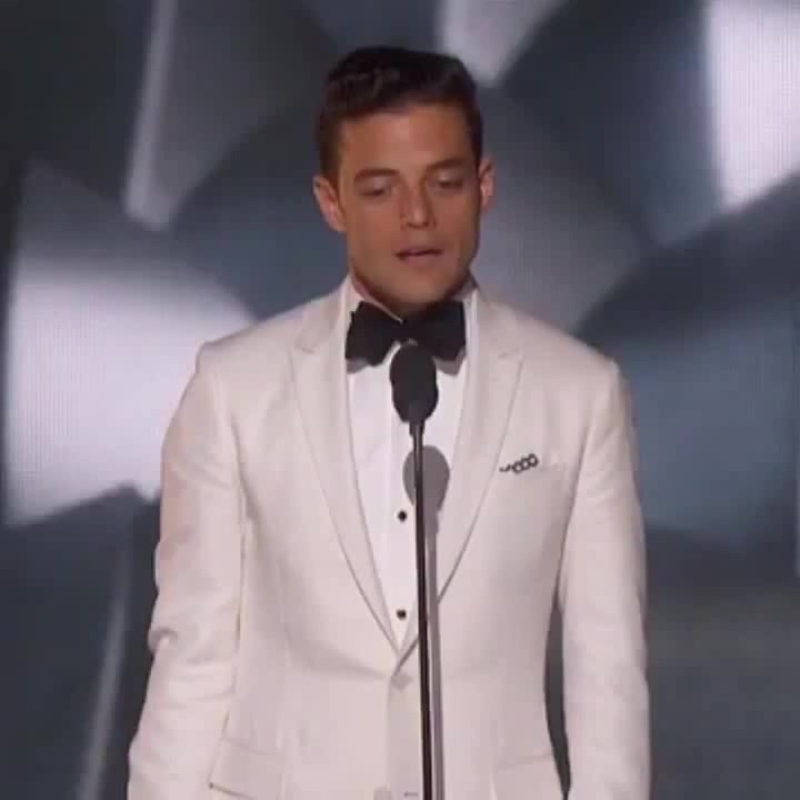 EMMY WINNER RAMI MALEK SHHDBDC HE DID THAT KING OF REFERENCES - Coub ...