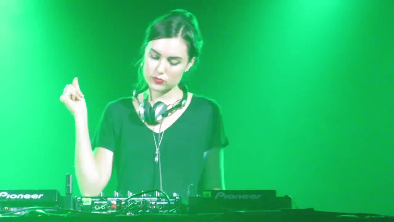 Dj Sasha Grey- porno porno veselo zadorno - Coub