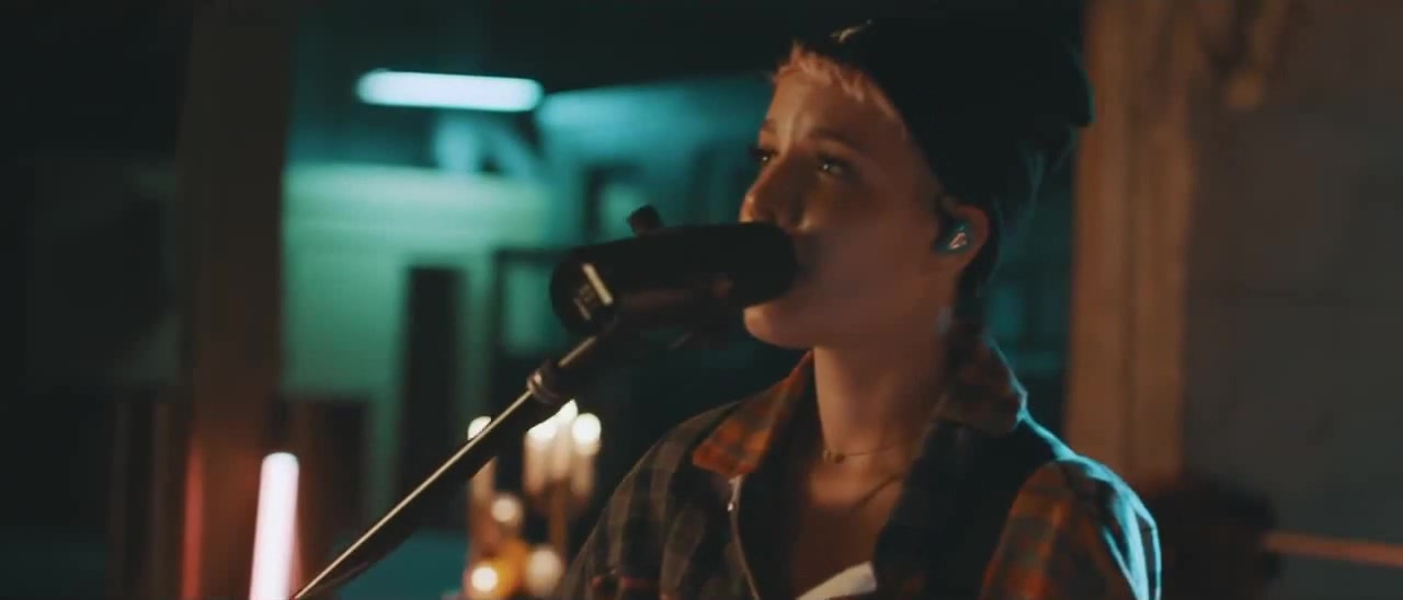 Halsey Eyes Closed (Stripped) Coub