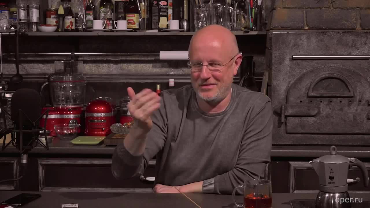 Гоблин пучков 2002. Гоблин пятница вечер последний выпуск. Гоблин пятница вечер последний выпуск. Гоблин пятница вечер последний выпуск. Гоблин пучков мем.