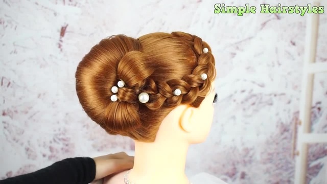 The most gorgeous Bridal Bun Hairstyles for your wedding – with DIY videos!  | Bridal Look | Wedding Blog