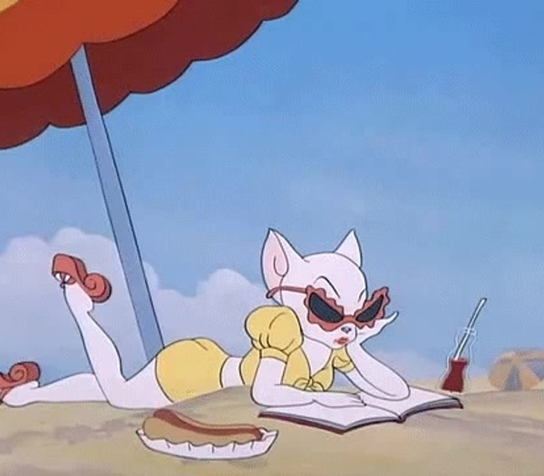 Tom & Jerry are naked all day,but wearing clothes at the beach : r