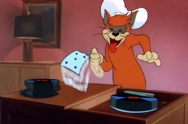 прикол том видео. му талкинг том 2. рыжий кот из том и джерри. прикольные гифки. том джерри и спайк дерутся.