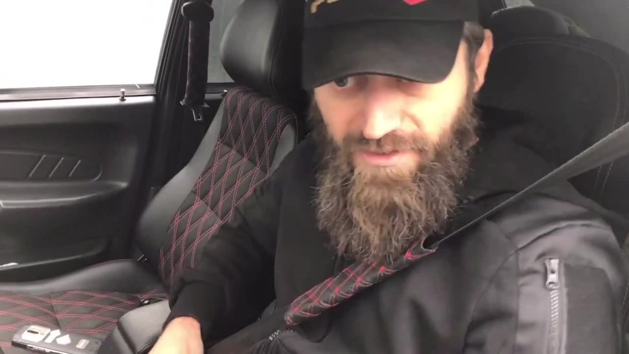 Марат Сутаев - Самозащита в автомобиле - Coub - The Biggest Video Meme  Platform