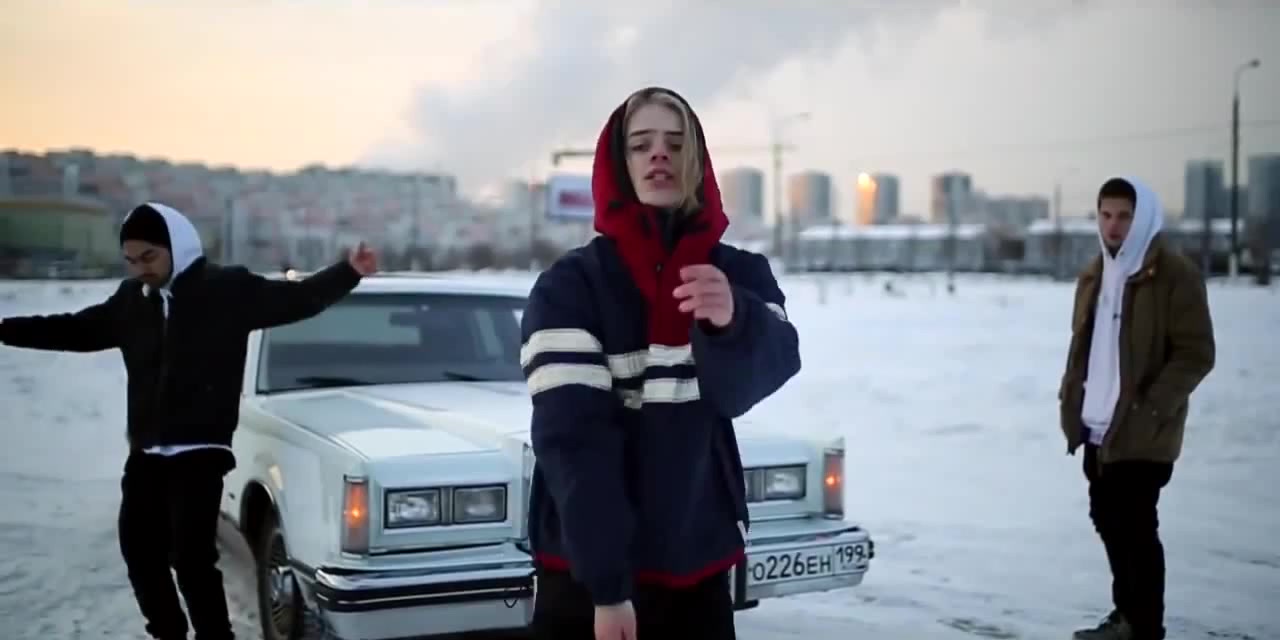 Фараон блэк сименс куртка. Фараон блэк сименс. Фараон рэпер black siemens. Фараон блэк сименс. Black siemens надпись.