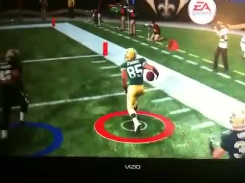 Greg Jennings (Broken Leg) scores on the saints 