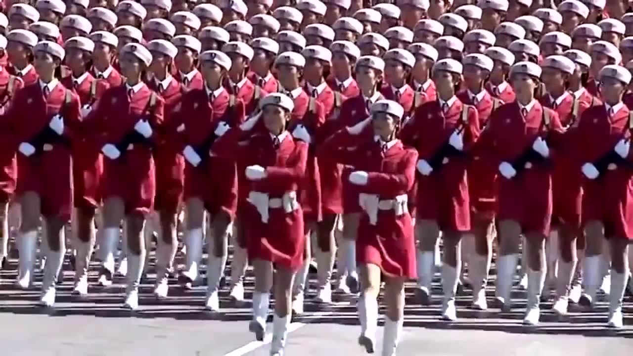 Китайские девушки - военный парад ( КАТЮША ) - Coub - The Biggest Video  Meme Platform