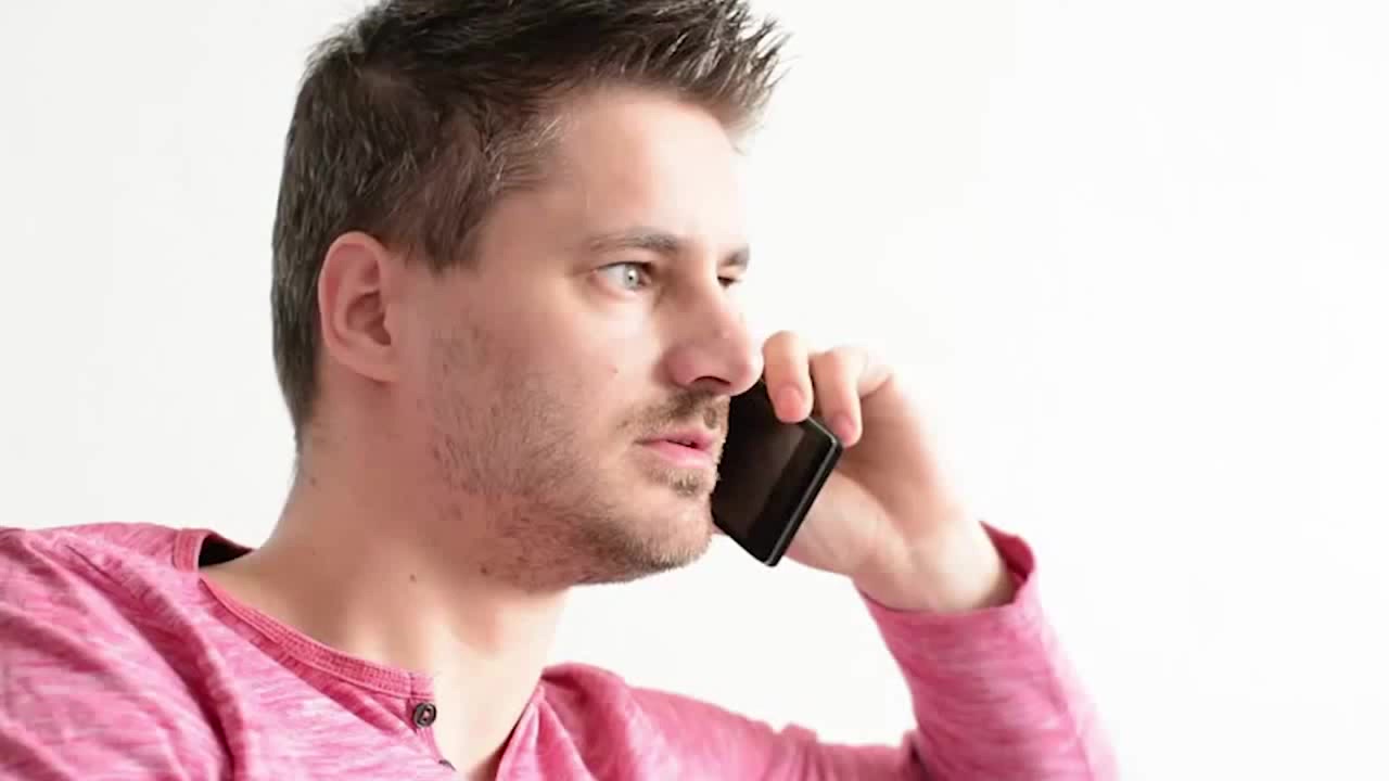 Не могу начать звонить. Man calling
