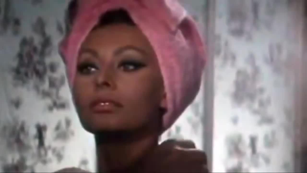 Sophia Loren - You Wanna Be Americano (HD) - Coub