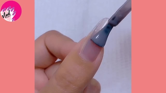 How to Make an Easy Optical Illusion Nail Art | Nail art diy ombre, Nail  art tutorial, Cool nail art