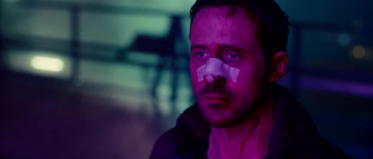 Бегущий по лезвию 2049 субтитры