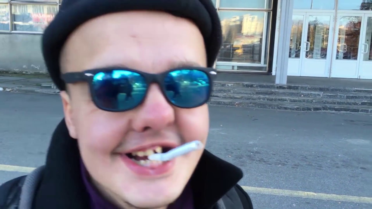 Пубертат увидел мир супер сус. Пубертат блоггер. Боно супер сус. Супер сус монализа. Супер сус игра.