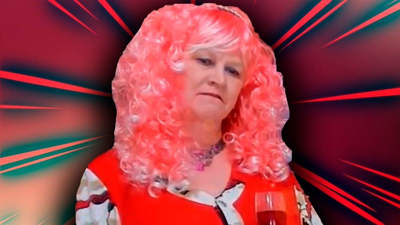 Людмурик в купальнике